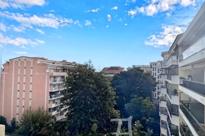 Appartement &agrave; vendre &agrave; MENTON Saint-Paul-Garavan - 3 pi&egrave;ces - 66 m&sup2; 