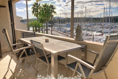 Appartement &agrave; vendre &agrave; MARINES DE COGOLIN  - 3 pi&egrave;ces - 63 m&sup2; 