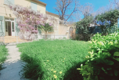 Maison à vendre à AVIGNON  - 7 pièces - 150 m² 