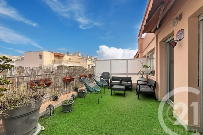 Appartement &agrave; vendre &agrave; Juan-les-Pins  - 2 pi&egrave;ces 72 m&sup2; 