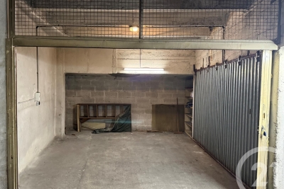 Parking/Garage &agrave; vendre &agrave; CANNES    