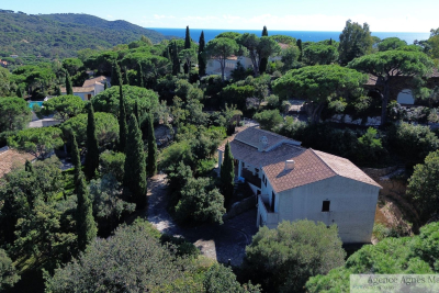 Maison à vendre à LA CROIX-VALMER  - 7 pièces - 240 m² 