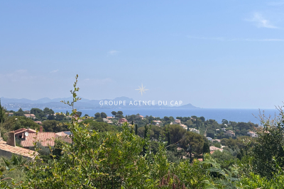 Maison à vendre à LES ISSAMBRES  - 4 pièces - 130 m² 