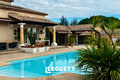 Maison à vendre à ALES  - 16 pièces - 337 m² 