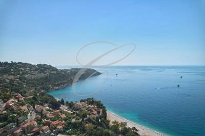 Maison à vendre à ROQUEBRUNE-CAP-MARTIN  - 7 pièces - 300 m² 