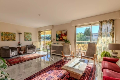 Appartement à vendre à CAP D'ANTIBES  - 3 pièces - 97 m² 