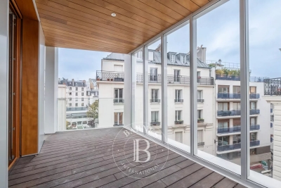 Appartement à vendre à PARIS 6EME Notre Dame des Champs - 4 pièces - 112 m² 