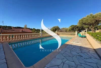 Maison &agrave; vendre &agrave; VALLAURIS  - 10 pi&egrave;ces - 312 m&sup2; 