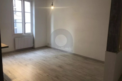 Appartement à vendre à MENTON Vallee de Gorbio - 3 pièces - 64 m² 