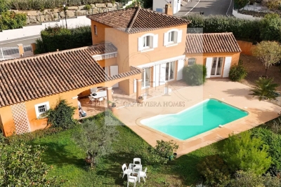 Maison à vendre à ST-RAPHAËL  - 4 pièces - 127 m² 