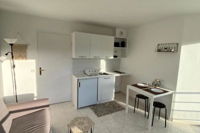 Appartement à louer à NICE  - 1 pièces - 19 m² 