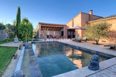 Maison à vendre à L'ISLE-SUR-LA-SORGUE  - 5 pièces - 135 m² 