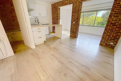 Appartement à louer à BANDOL  - 3 pièces - 42 m² 