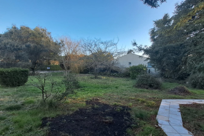 terrain &agrave; vendre &agrave; BREUILLET   - 605 m&sup2; 