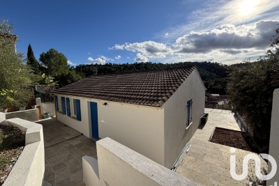 Maison à vendre à LE VAL  - 4 pièces - 81 m² 