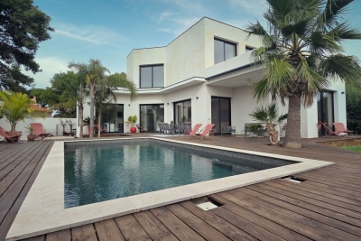 Maison à vendre à ST FELIU D AVALL  - 5 pièces - 207 m² 