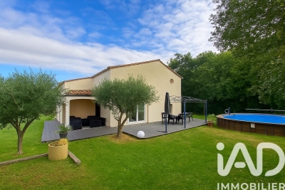 Maison à vendre à LES CLUSES  - 6 pièces - 170 m² 