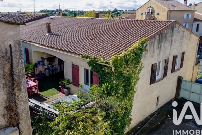 Maison à vendre usage mixte 