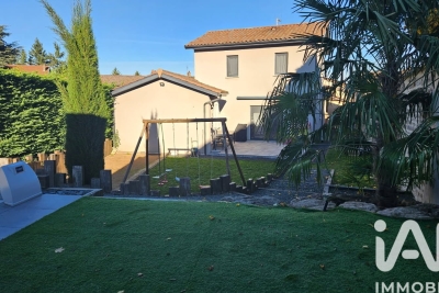 Maison à vendre à CHARENTAY  - 6 pièces - 134 m² 