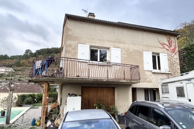 Maison à vendre à COUX  - 5 pièces - 130 m² 