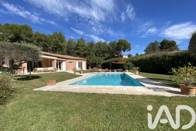 Maison à vendre à EYGUIERES  - 6 pièces - 158 m² 