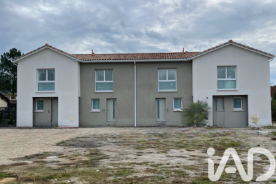 Maison à vendre à ST-JEAN-D'ILLAC  - 4 pièces - 91 m² 