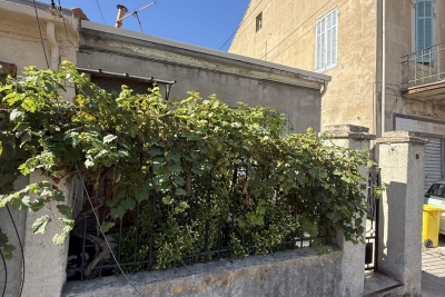 Maison à vendre à MARSEILLE 10EME  - 2 pièces - 75 m² 