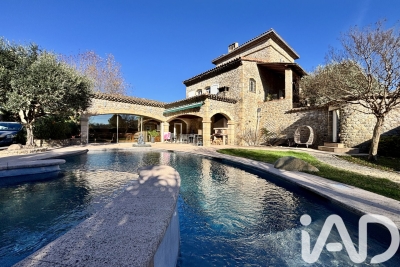 Maison à vendre à AUBENAS  - 14 pièces - 282 m² 