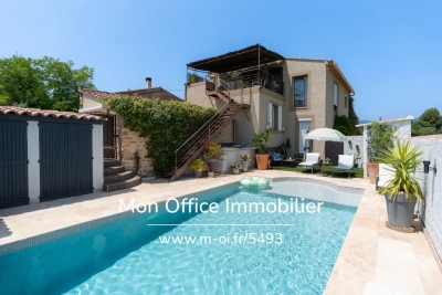Maison à vendre à ST-CYR-SUR-MER  - 5 pièces - 144 m² 