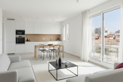 Appartement à vendre à MARSEILLE 6EME  - 4 pièces - 90 m² 