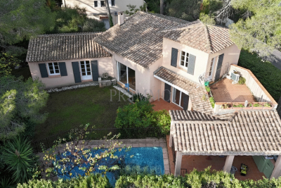 Maison &agrave; vendre &agrave; St-Raphaël  - 4 pi&egrave;ces 149 m&sup2; 