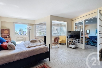 Apartment for sale in ANTIBES  - 3 rooms - 102 m&sup2; 