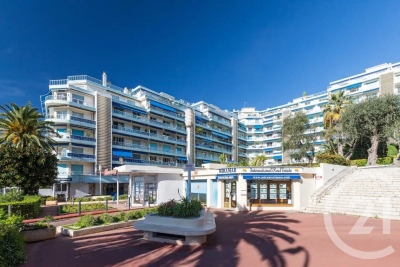 Appartement à louer à NICE  - 1 pièces - 28 m² 