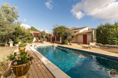 Maison à vendre à BADENS  - 10 pièces - 275 m² 