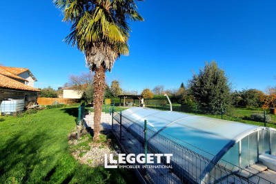 Maison &agrave; vendre &agrave; SAVIGNE Montbernage - 9 pi&egrave;ces - 170 m&sup2; 