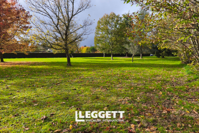 terrain à vendre à Rougnac   3740 m² 