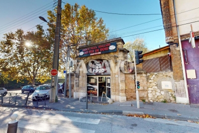 Bien à vendre à MARSEILLE 15EME Pauriol-Vertus  - 259 m² 