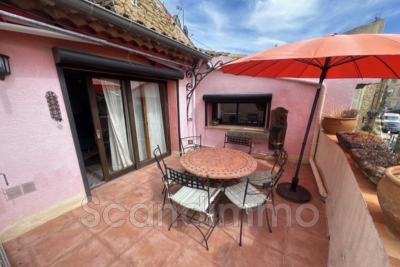 House for sale in LAURIS  - 4 rooms - 110 m&sup2; 