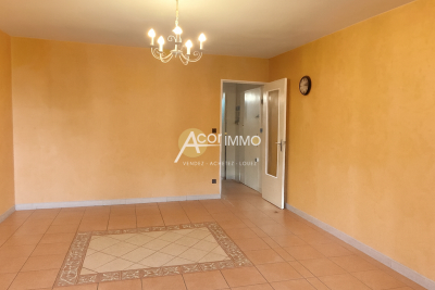 Appartement &agrave; vendre prat 