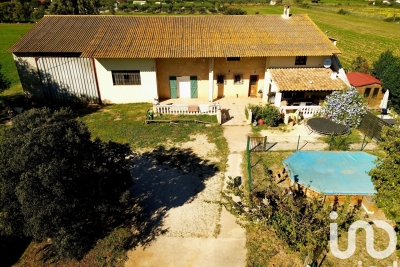 Maison à vendre à ARLES Pauriol-Vertus - 10 pièces - 260 m² 