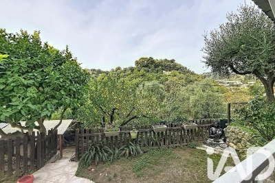 Appartement à vendre à MENTON Vallee de Gorbio - 3 pièces - 60 m² 