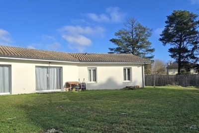 Maison à vendre à PODENSAC  - 5 pièces - 131 m² 