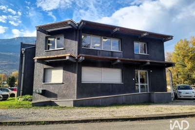 Bien à louer à CLAIX   - 39 m² 