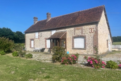 Maison &agrave; vendre &agrave; Ste Ceronne les Mortagne  - 4 pi&egrave;ces 200 m&sup2; 