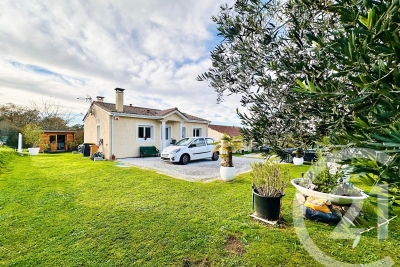 Maison à vendre à LARUSCADE  - 5 pièces - 93 m² 