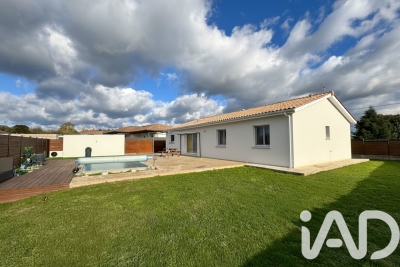 Maison à vendre à ST-ANDRÉ-DE-CUBZAC  - 5 pièces - 125 m² 