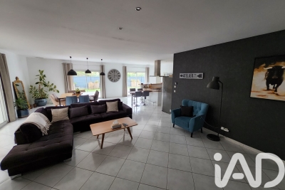 Maison à vendre à EYSINES  - 8 pièces - 206 m² 