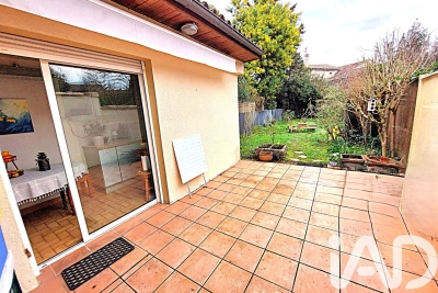 Maison à vendre à STE-FOY-LA-GRANDE  - 5 pièces - 127 m² 