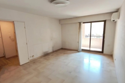 Appartement &agrave; vendre &agrave; CAGNES-SUR-MER Le Centre-Le Haut de Cagnes - 3 pi&egrave;ces - 60 m&sup2; 