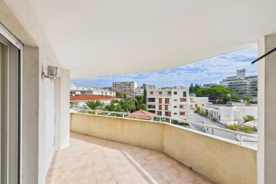 Appartement à vendre à JUAN-LES-PINS  - 4 pièces - 82 m² 